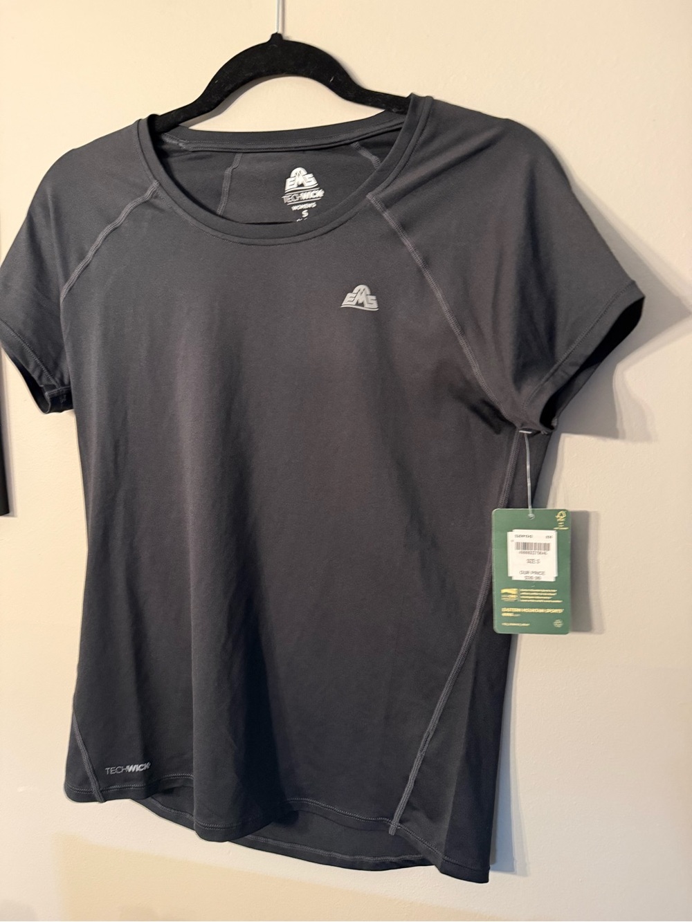 Eastern Mountain Sports Black Short Sleeve Tech Tee - Women's Active Top